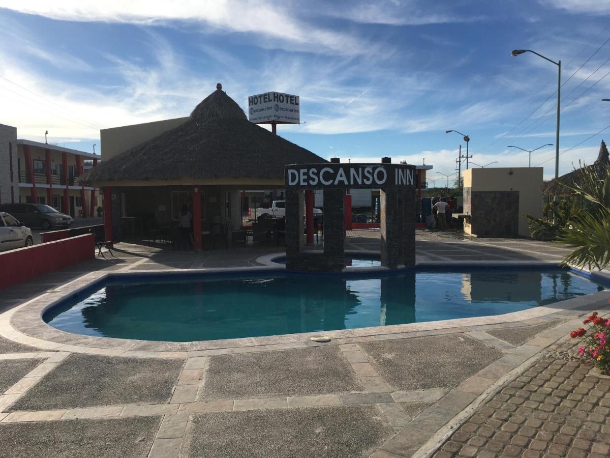 El Descanso Inn マサトラン エクステリア 写真